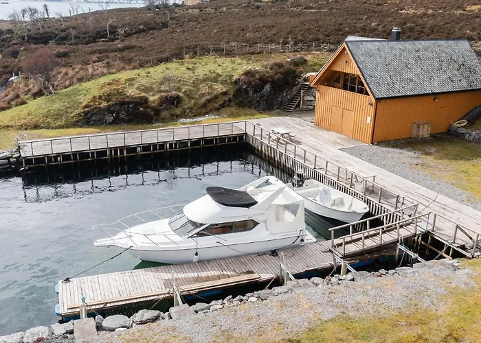 Kvamsoy Storholmen Sandvik (More og Romsdal)