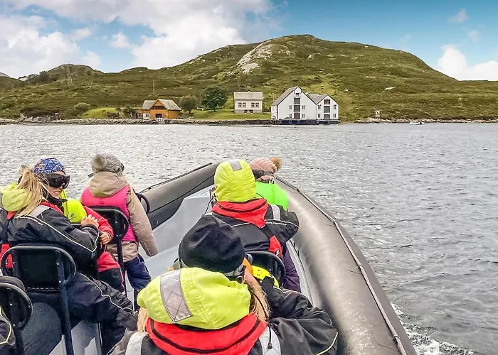 Kvamsoy Storholmen Sandvik (More og Romsdal)